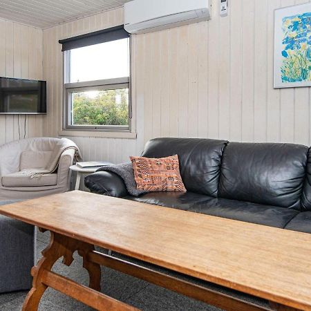 6 Person Holiday Home In Hvide Sande Nørre Lyngvig المظهر الخارجي الصورة